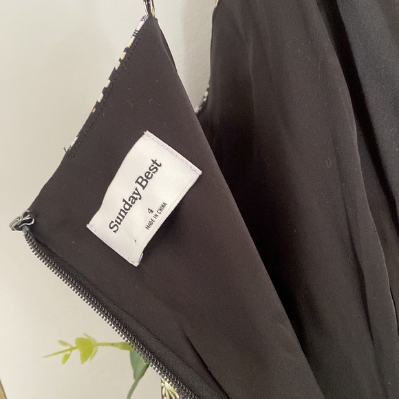 Shimmer Satin Dress
Sunday anesthesia size 4 Aritzia 
Black/ Lilac Bloom - Picture 8 of 12